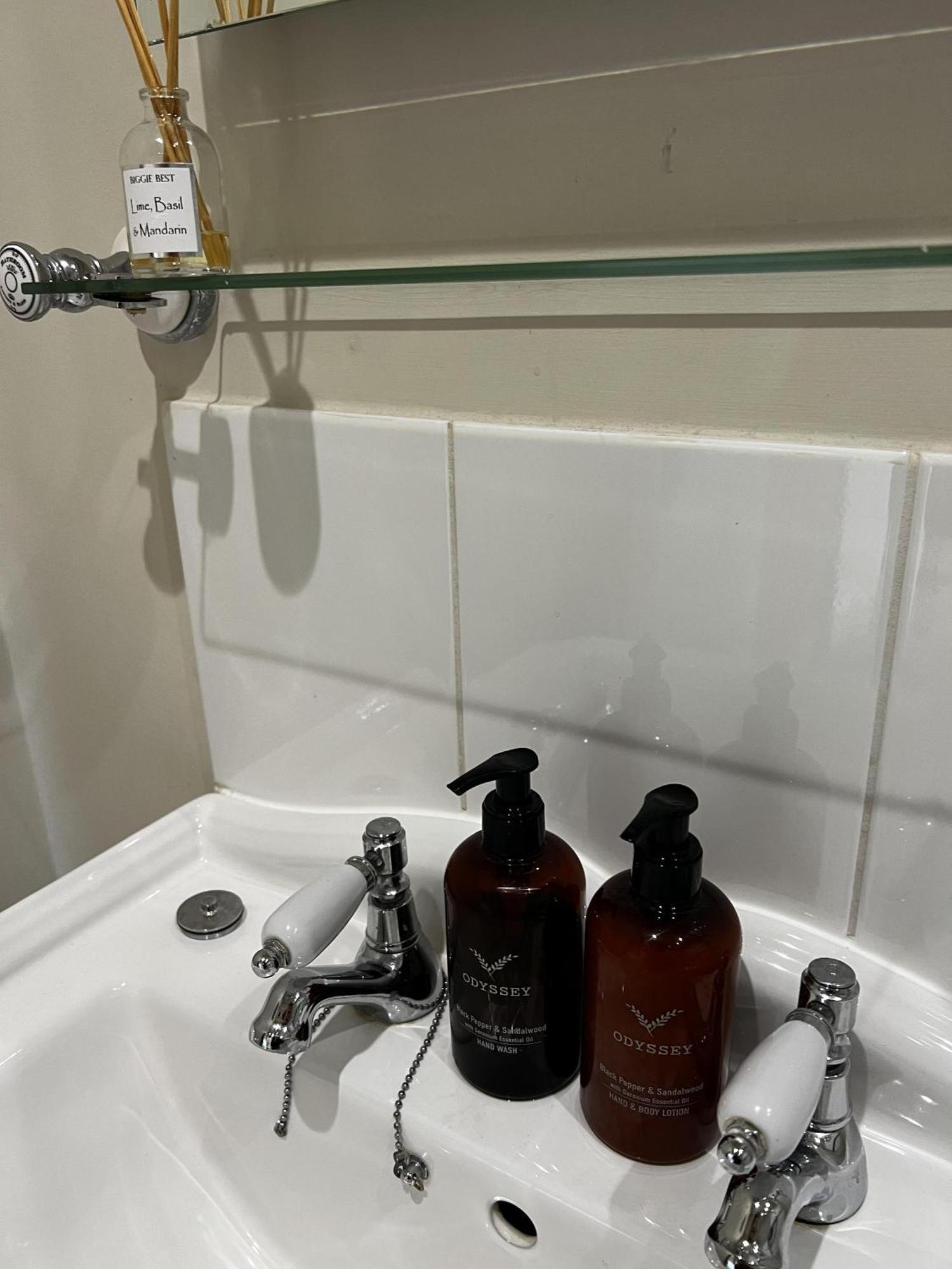 White Hart Bed & Breakfast Алтон Стая снимка
